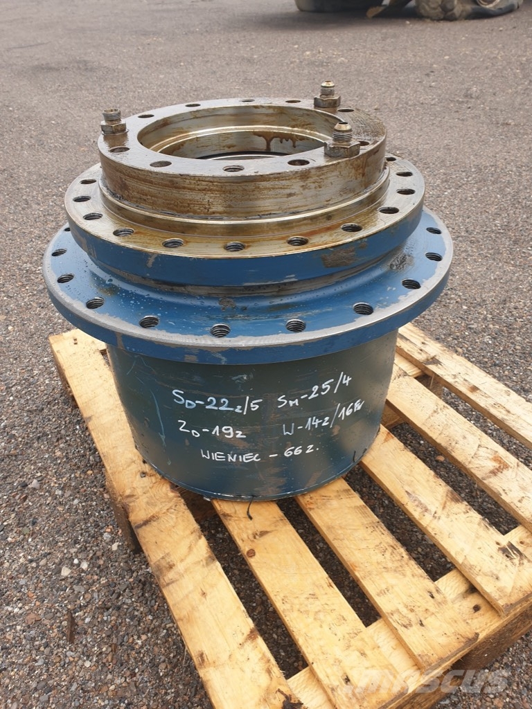 Brevini CTU 2700 USED GEARS FIT PANIEN أجهزة نقل