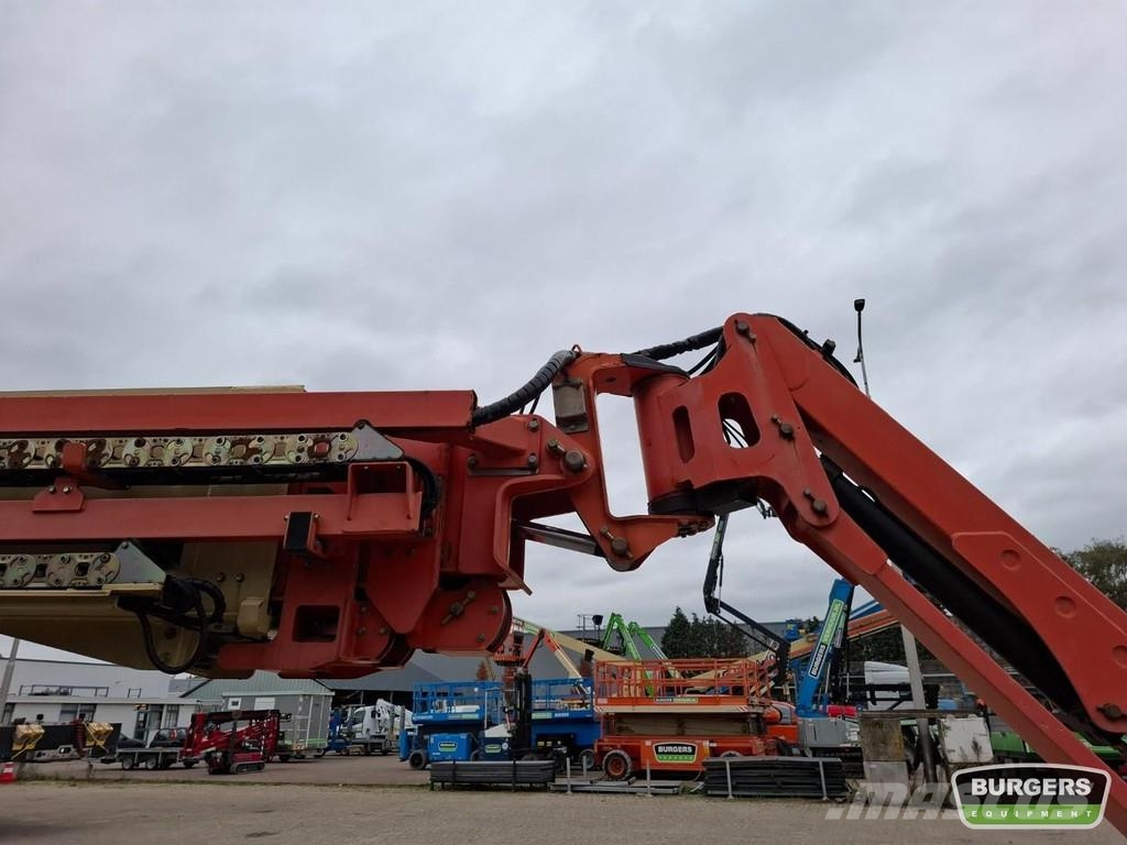 JLG 1200SJP Telescopic boom lifts