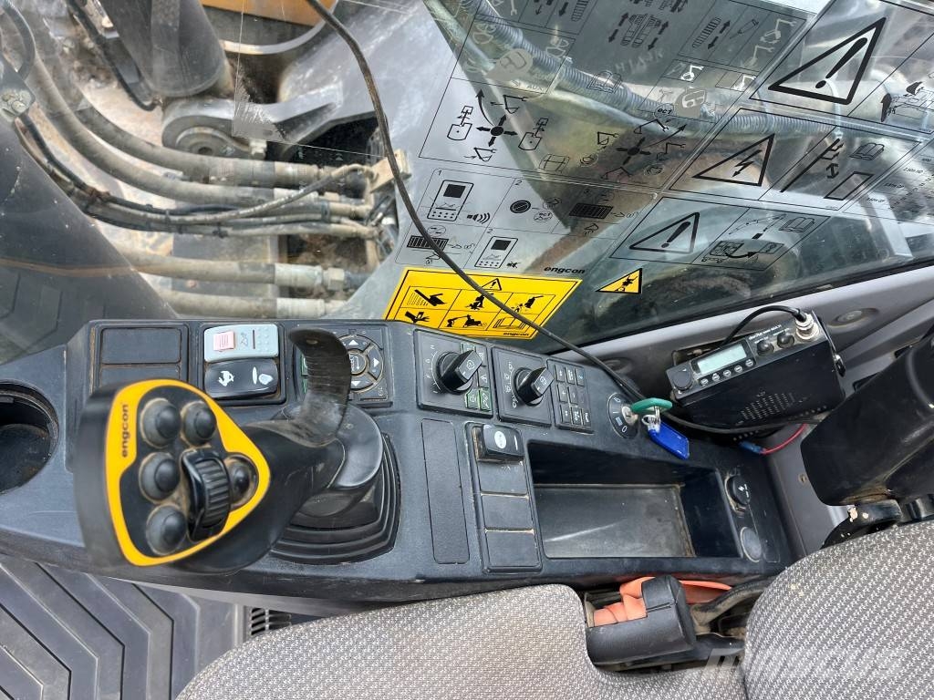 Volvo EC250EL Gravemaskiner på larvebånd