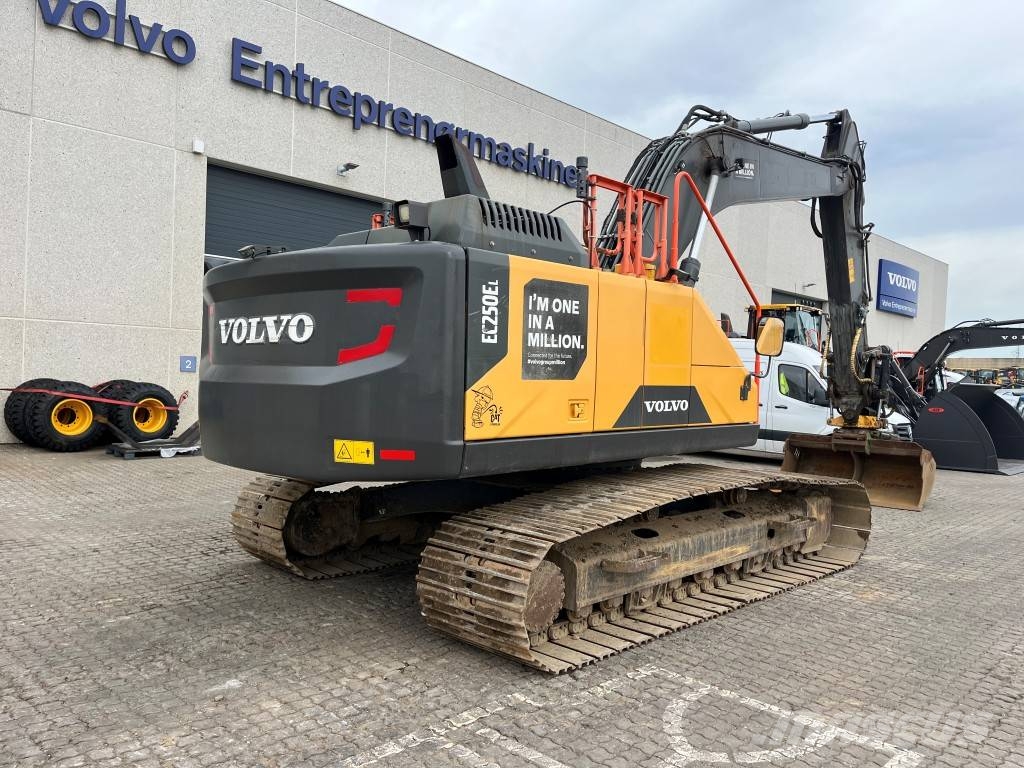 Volvo EC250EL Gravemaskiner på larvebånd