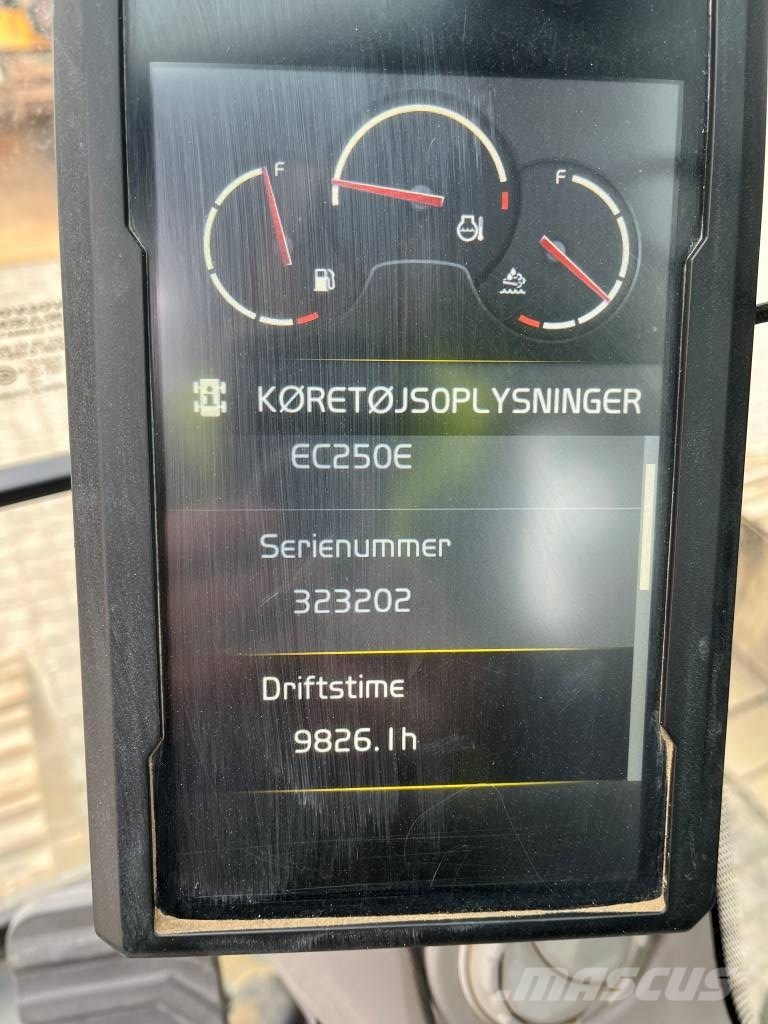 Volvo EC250EL Gravemaskiner på larvebånd