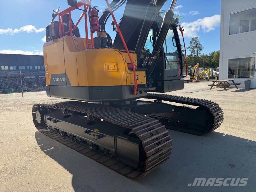 Volvo ECR 235 E Roomikekskavaatorid