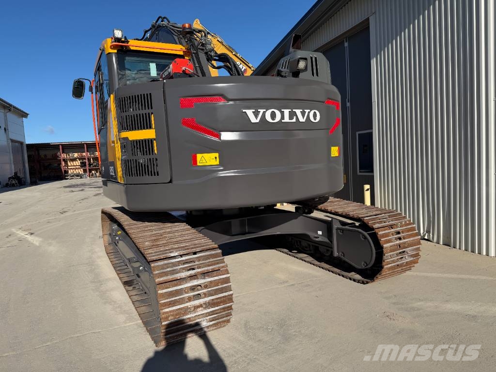 Volvo ECR 235 E Roomikekskavaatorid