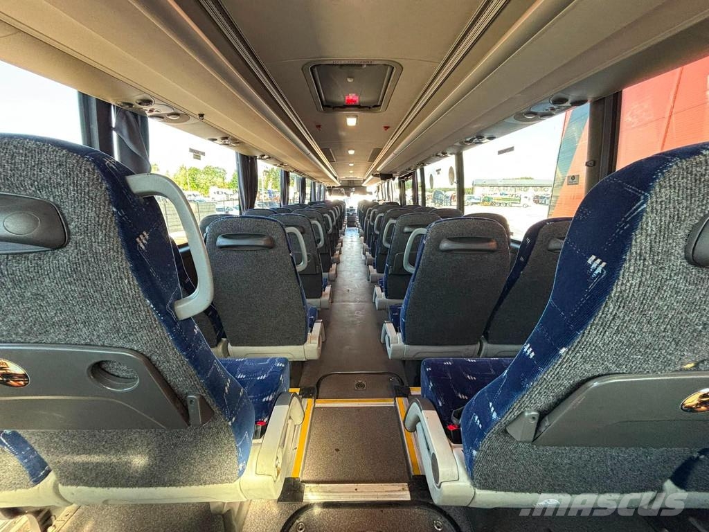 VDL Futura FMD 2-148/440 6x2*4 57 SEATS / AC / AUXILIA Autobuses interurbano