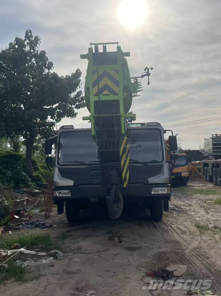 Zoomlion ZTC1100V7 Rabljene dizalice za težak teren