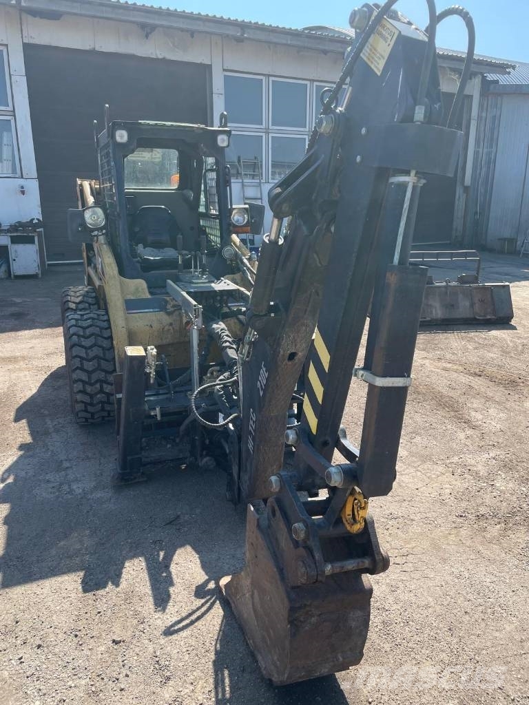 CAT 236 Ładowarki burtowe