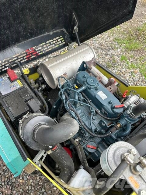 Ammann ARX 20-2 Walze 15.000 EUR Dvojni valjarji