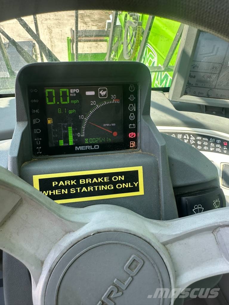 Merlo TF 45.11 T CS-170-CVTRONIC Põllumajanduslikud teleskoopkäitlejad