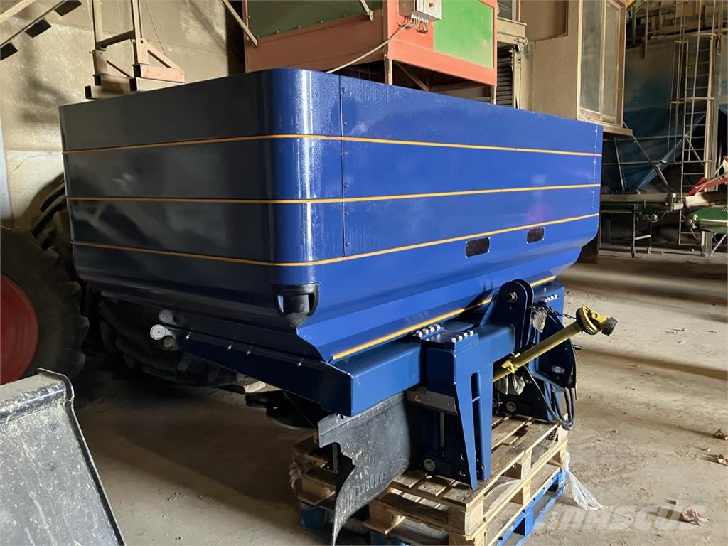 Bogballe M3W Liquid fertilizer applicators