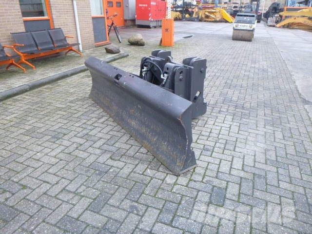 CASE CASE WX188 & WX218 Cuchillas