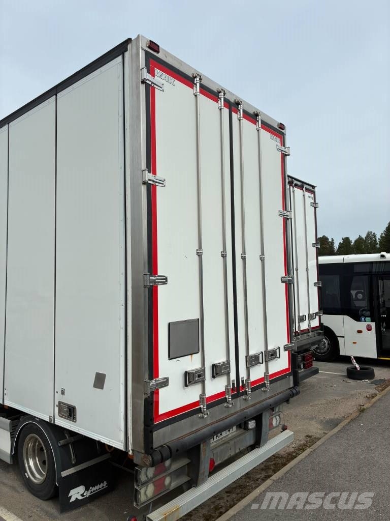 VAK Släpvagn Remolques con temperatura controlada