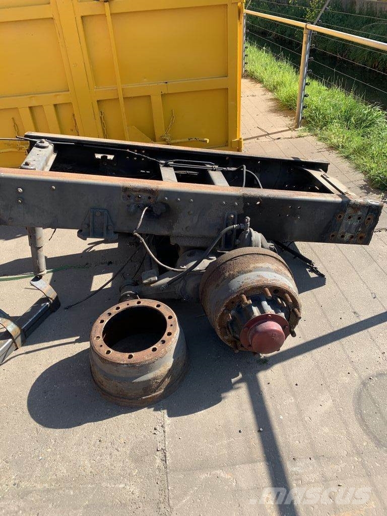 Scania sleepas bladgeveerd /dubbellucht/cilinder Ejes