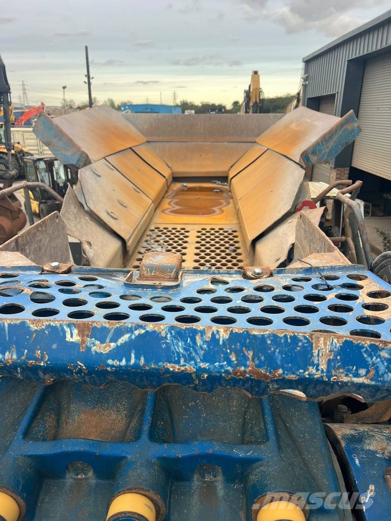 Kleemann MC 110 R Mobile crushers