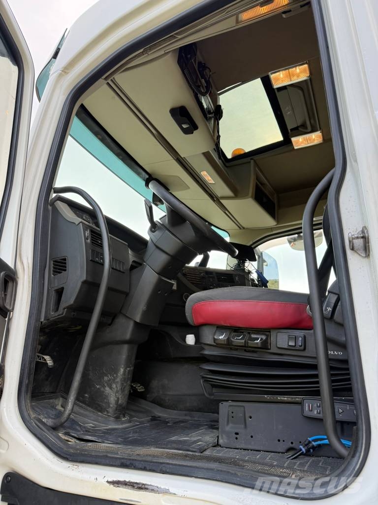 Volvo FH 12 440 Sattelzugmaschinen