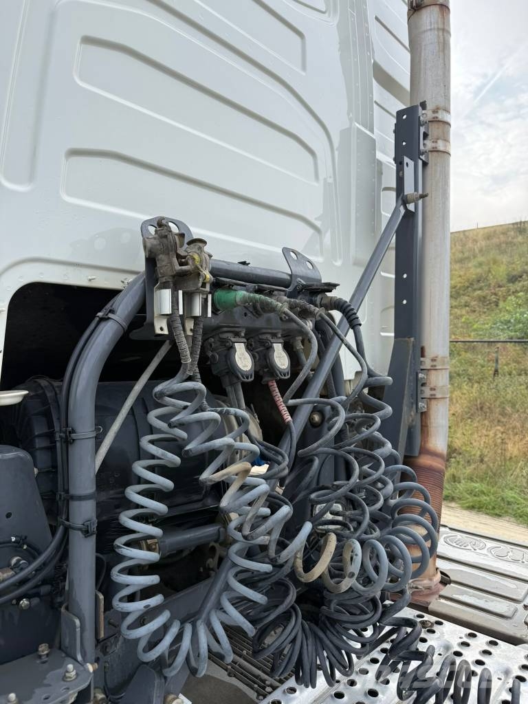 Volvo FH 12 440 Sattelzugmaschinen