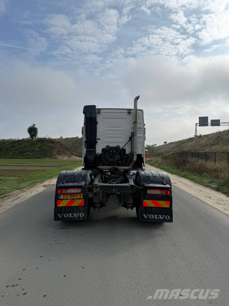 Volvo FH 12 440 Sattelzugmaschinen