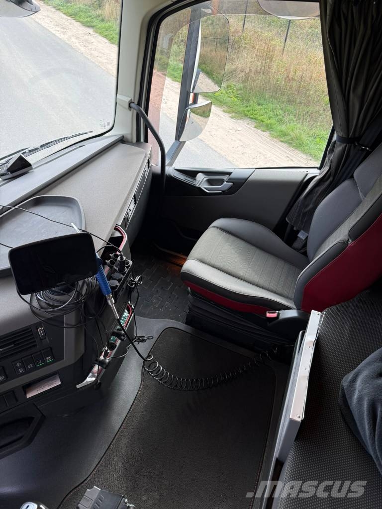 Volvo FH 12 440 Sattelzugmaschinen