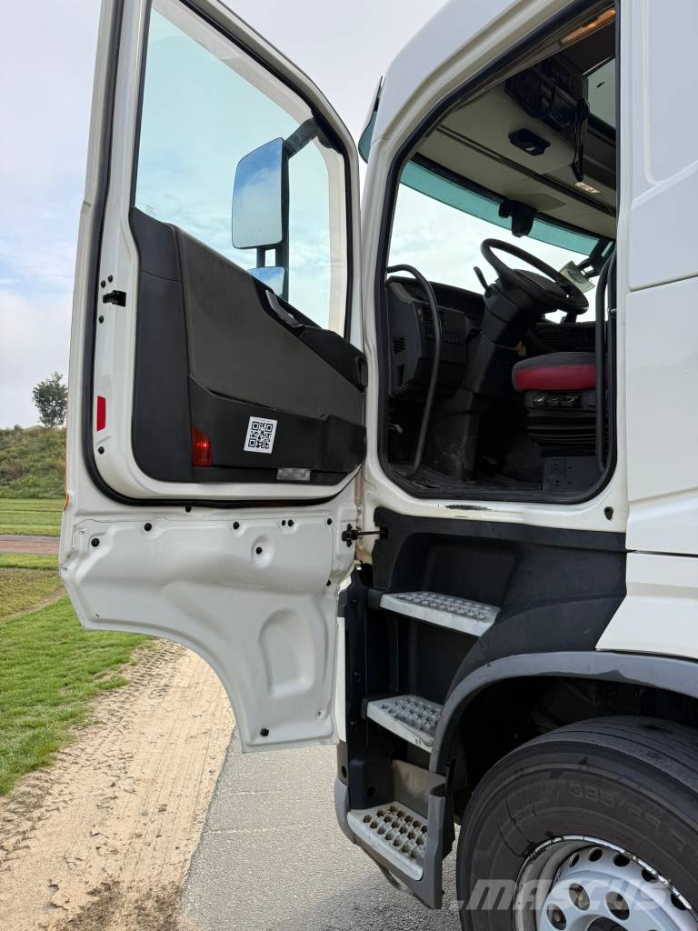 Volvo FH 12 440 Sattelzugmaschinen