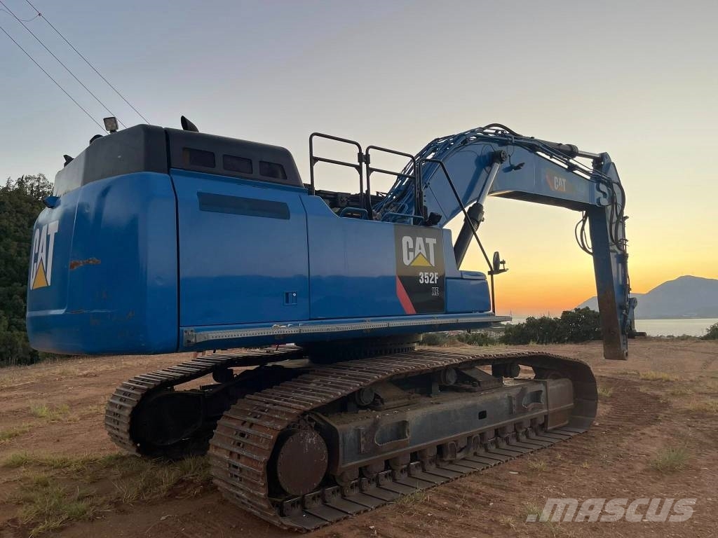 CAT 352 F XE Excavadoras de cadenas