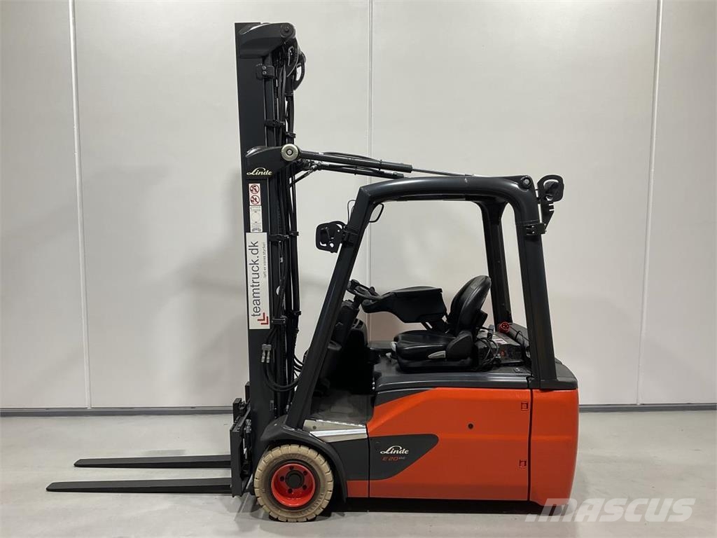 Linde E20-02 电动叉车