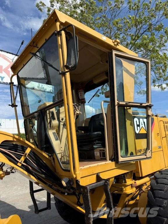 CAT 140K Grederji