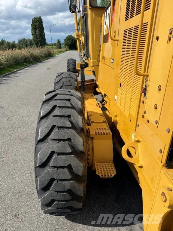 CAT 140K Grederji