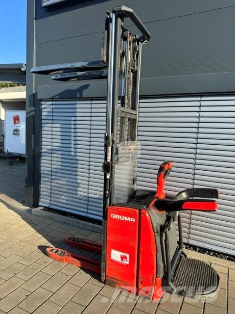 Linde L14 AP --> res. CP 21.09.26! (Verk) Stand-in stackers