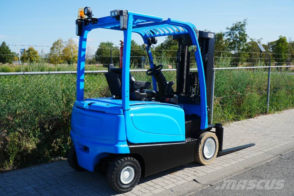 Yale ERP25VL | 2016 شاحنات ذات رافعات شوكية تعمل بالكهرباء