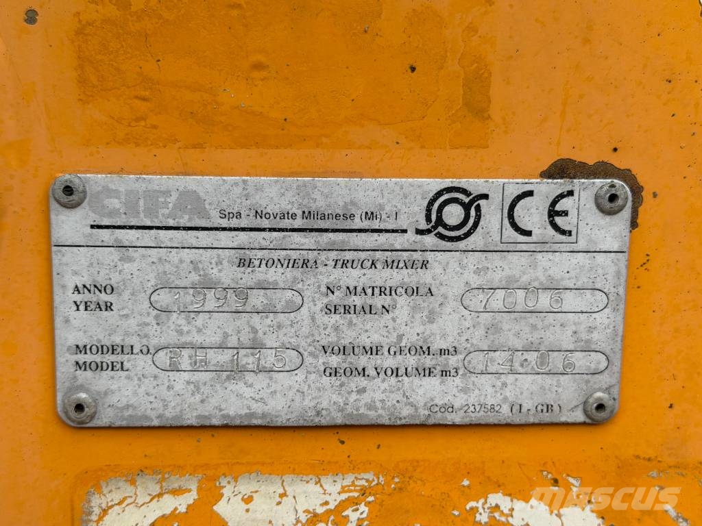 Astra HD7 84.42 Premične roke za dolivanje betona