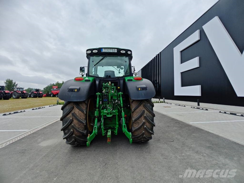 John Deere 6215 R Tratores Agrícolas usados