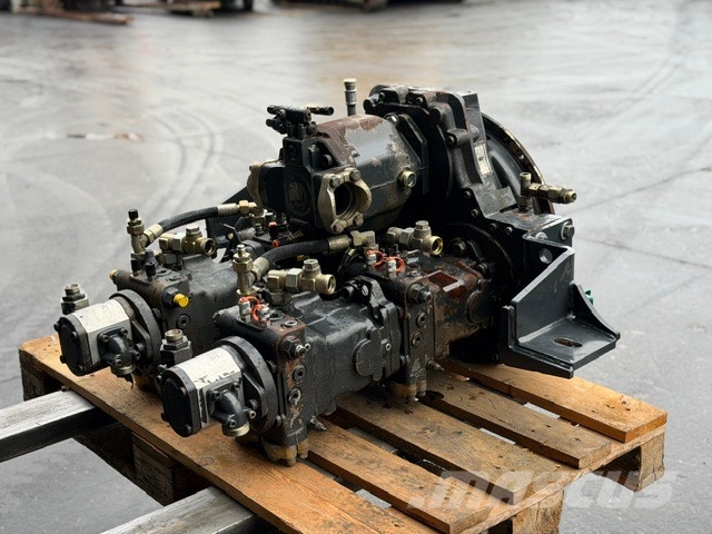Bomag BC 772 RB used hydraulic pump complet Уплотнители для закладки отходов