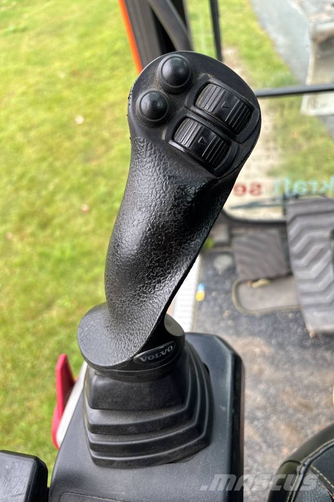 Volvo EW160 E, Makin 3D, Endast 3084H, Humus 8T Ratasekskavaatorid