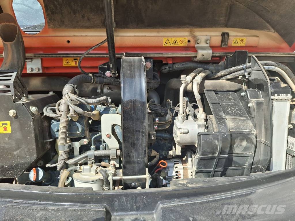 Kubota KX 085-5 Midi rýpadlá 7 t - 12 t