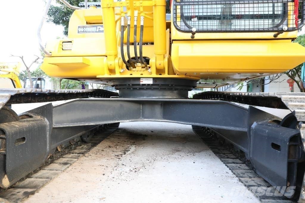 Komatsu PC 130-7 حفارات زحافة