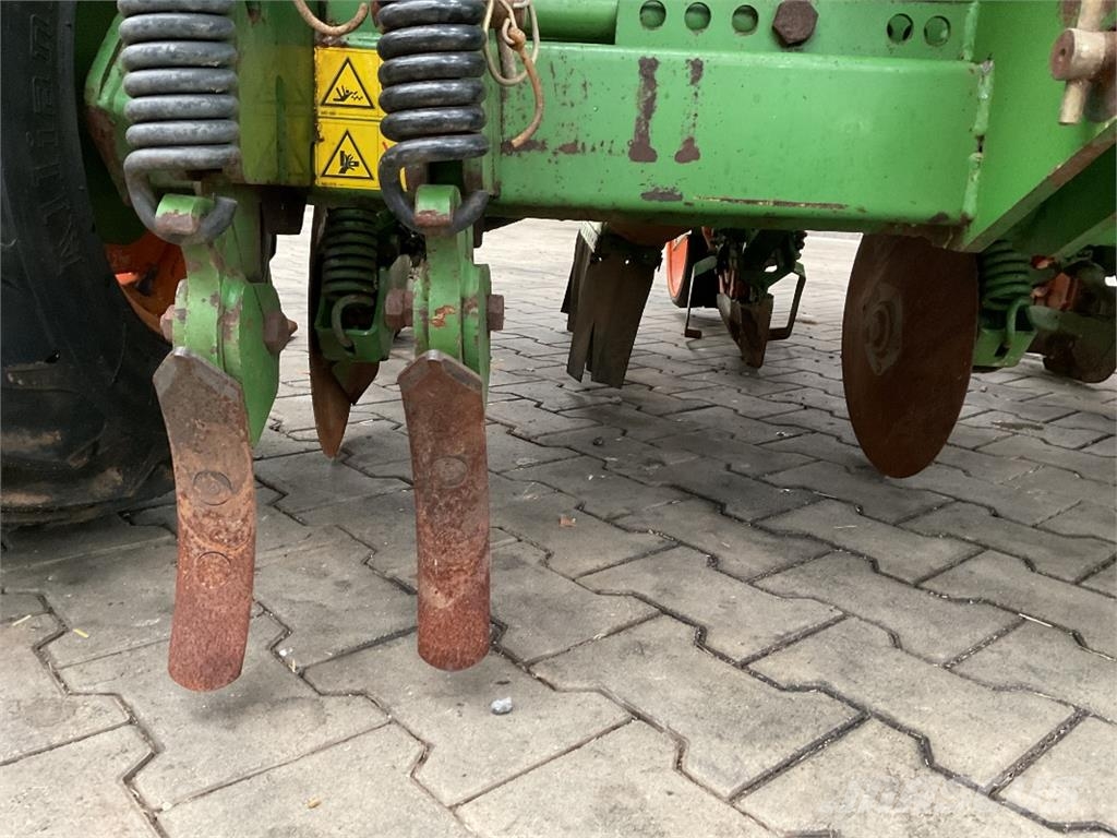 Amazone ED 602-K ماكينات البذر الدقيق