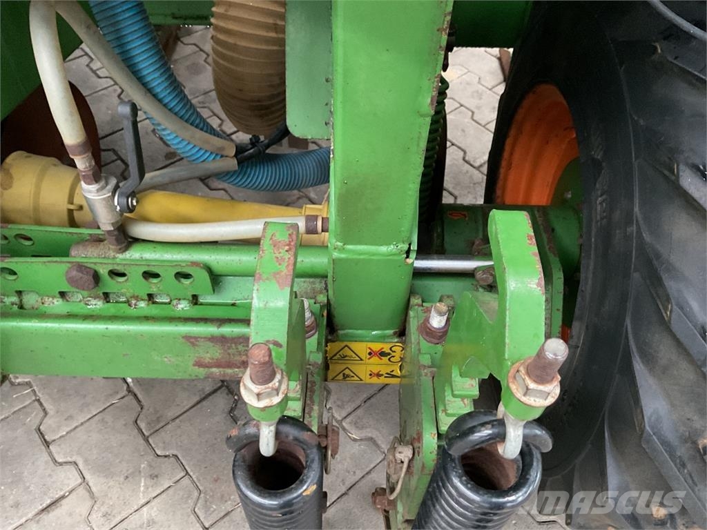 Amazone ED 602-K ماكينات البذر الدقيق