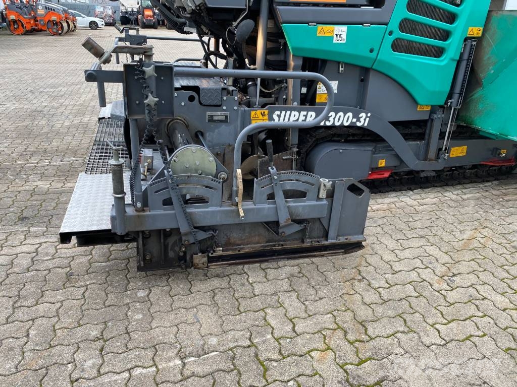 Vögele SUPER 1300-3I Asfaldilaoturid