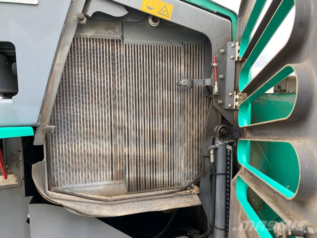 Vögele SUPER 1300-3I Asfaldilaoturid