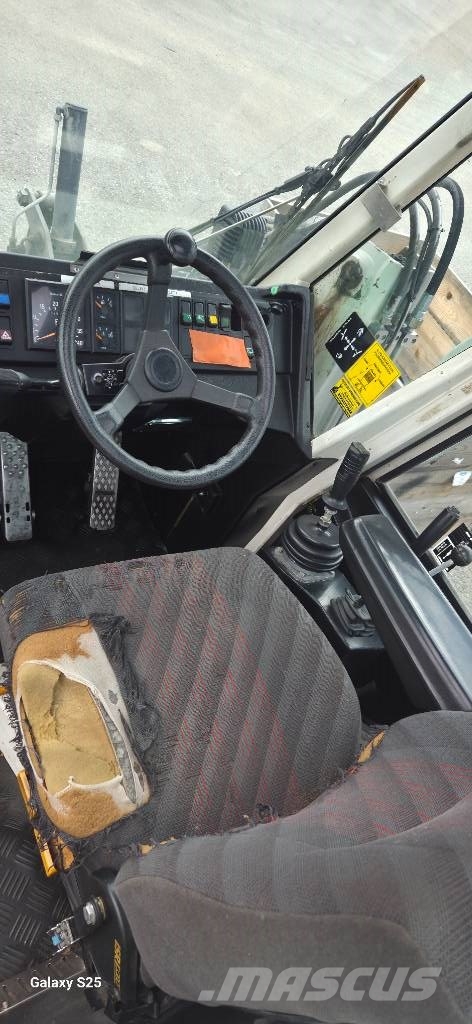 Wille 445 Kompakte traktorer