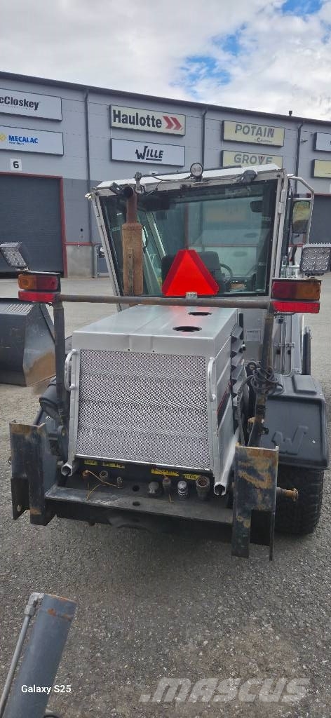 Wille 445 Kompakte traktorer
