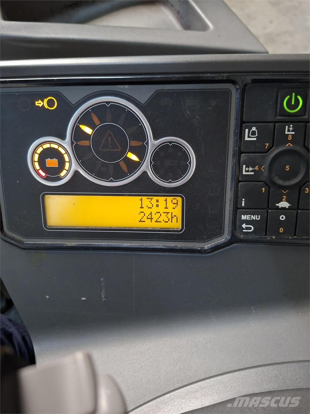Mitsubishi UMS160 2018 Lükandmastiga tõstukid