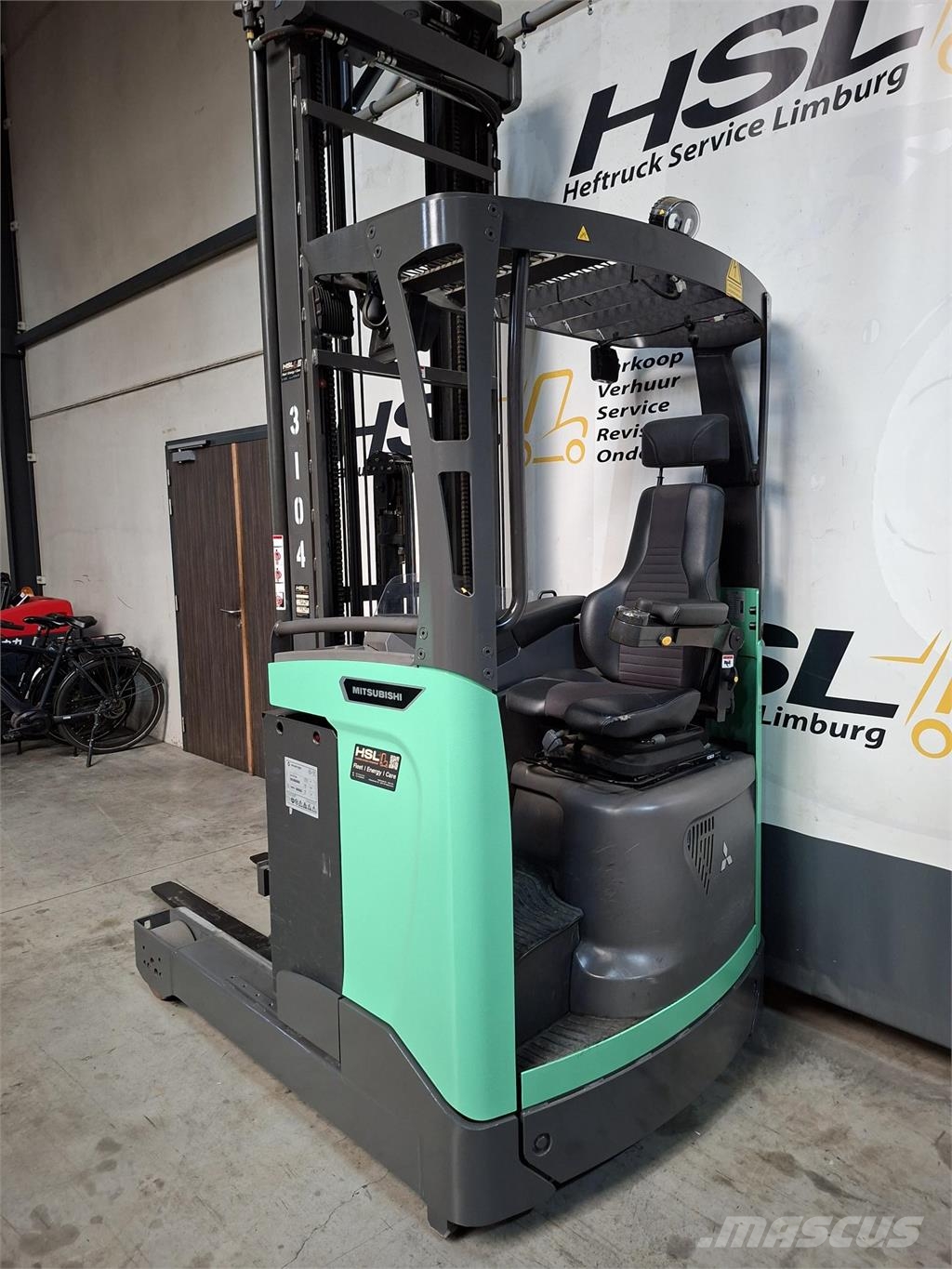 Mitsubishi UMS160 2018 Reach truck