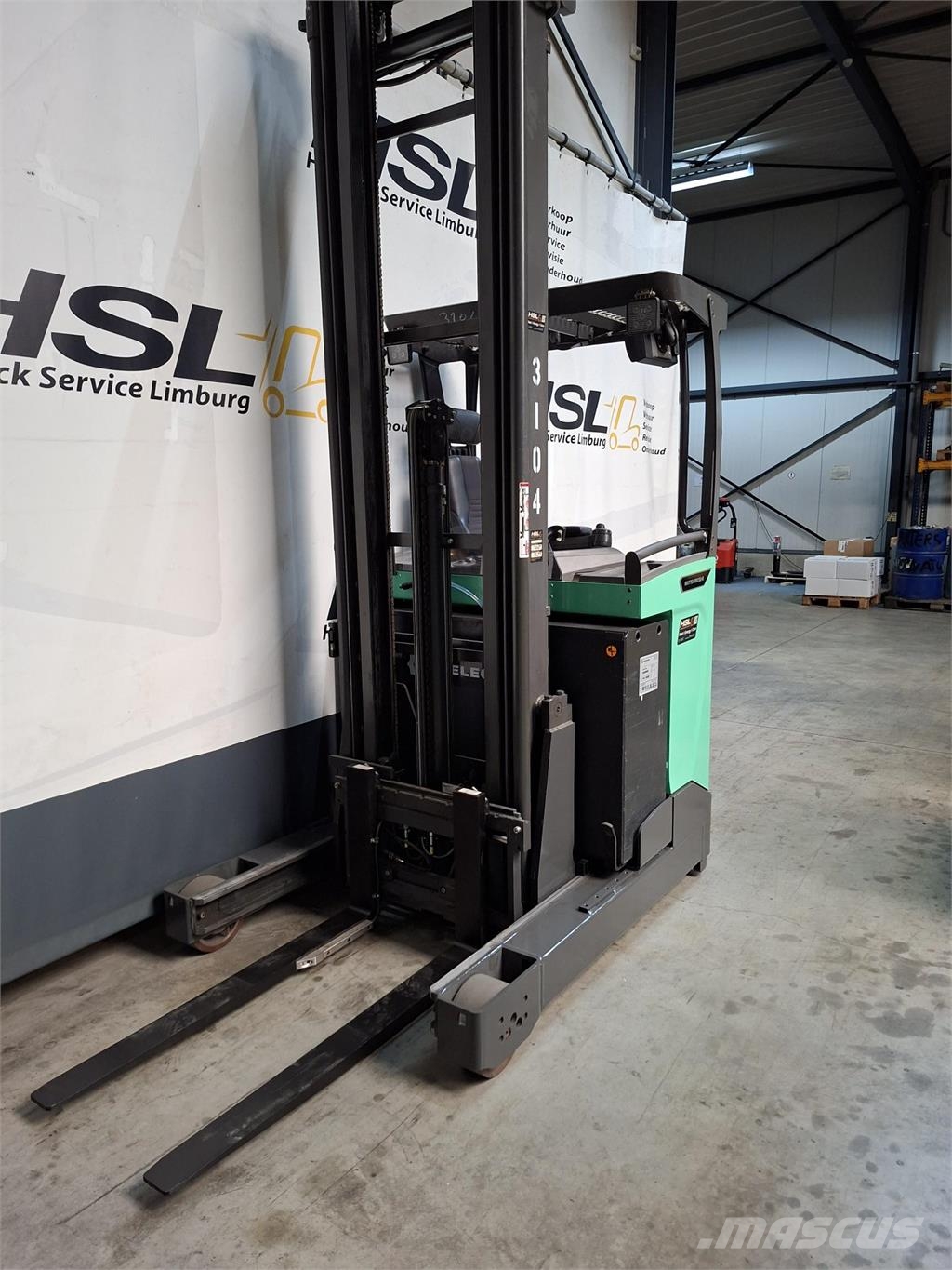 Mitsubishi UMS160 2018 Reach truck