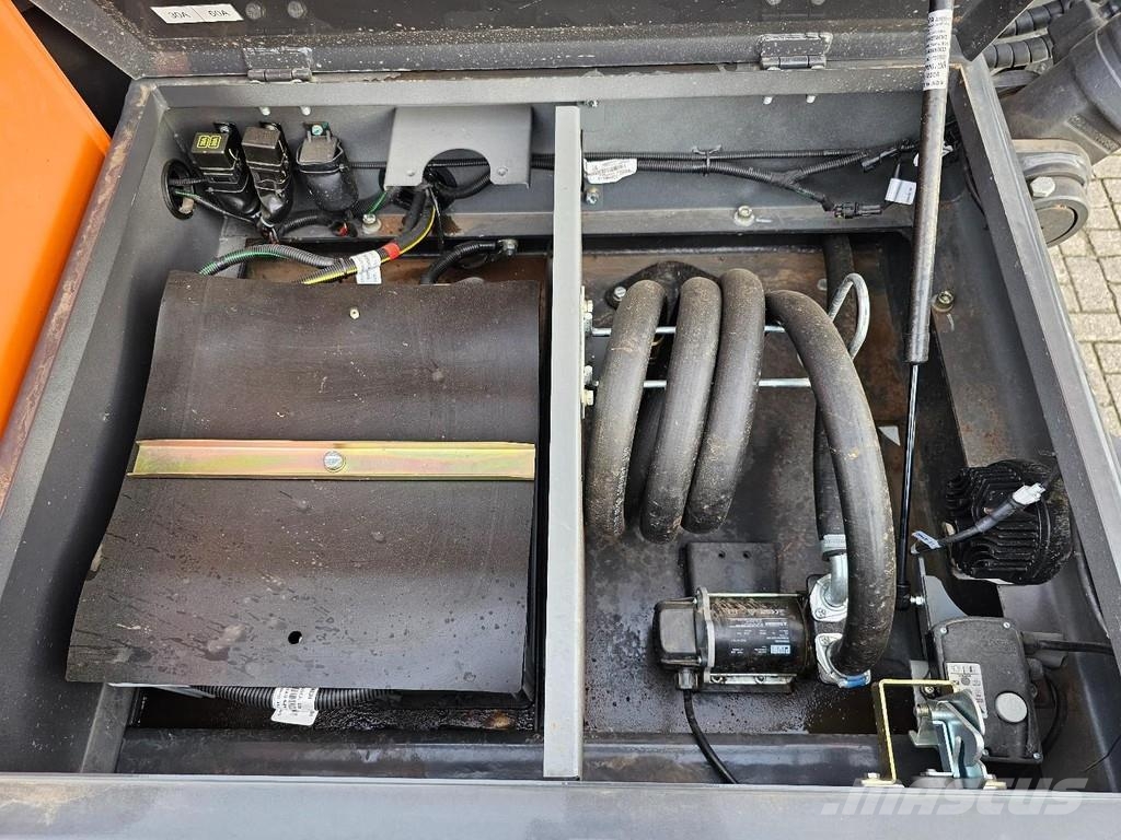 Hitachi EX215LC-5G Excavadoras de cadenas