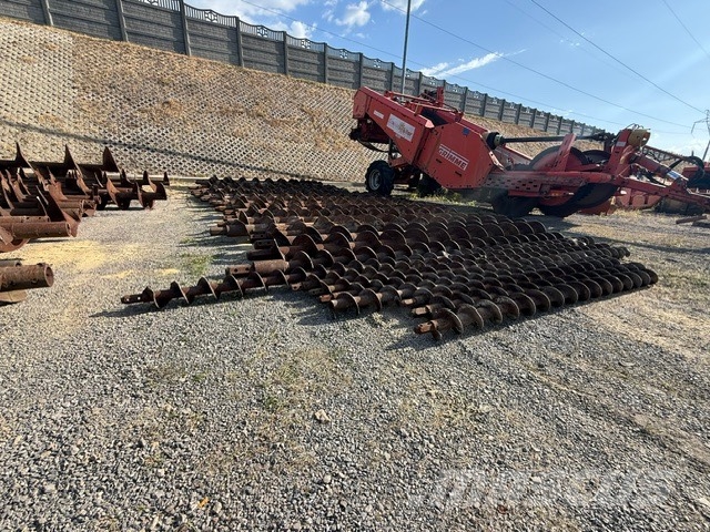 Bauer WAMET WIERTŁA SZNEKI ŚWIDRU 180MM Drilling equipment accessories and spare parts