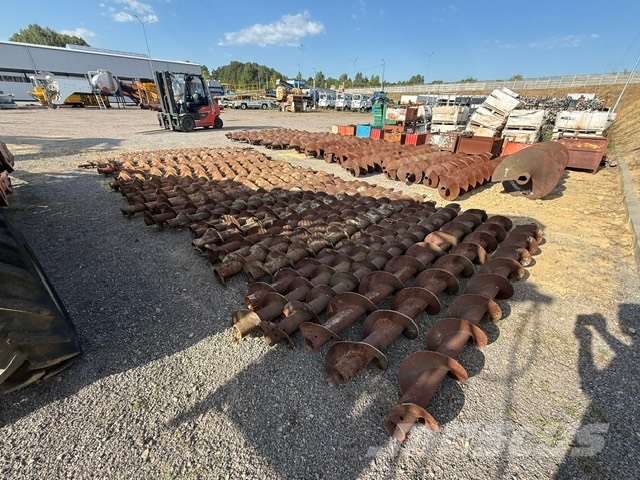 Bauer WAMET WIERTŁA SZNEKI ŚWIDRU 180MM Drilling equipment accessories and spare parts
