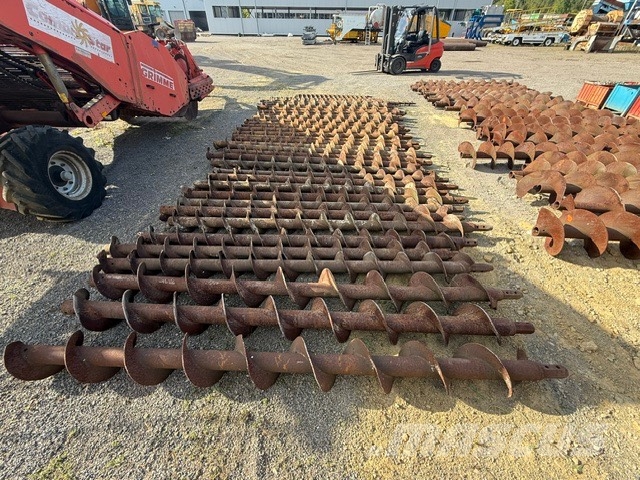 Bauer WAMET WIERTŁA SZNEKI ŚWIDRU 180MM Drilling equipment accessories and spare parts