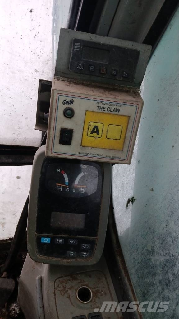 Kobelco 135 SRLC Excavadoras sobre orugas