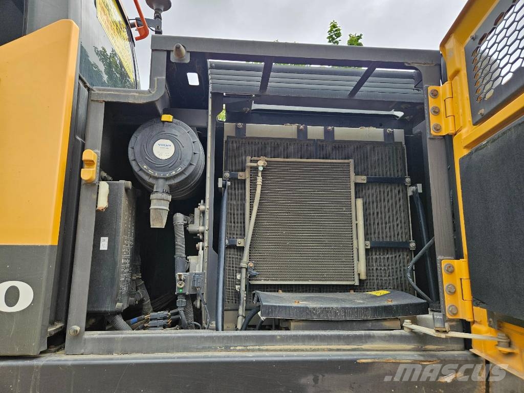 Volvo EW140E 旋轉式挖土機/掘鑿機/挖掘機