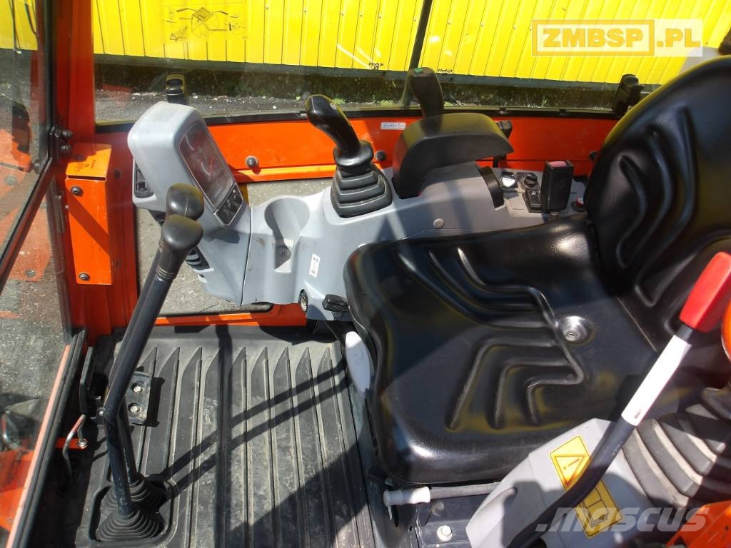 Kubota KX 016-4 حفارات صغيرة أقل من 7 طن (حفارات صغيرة)